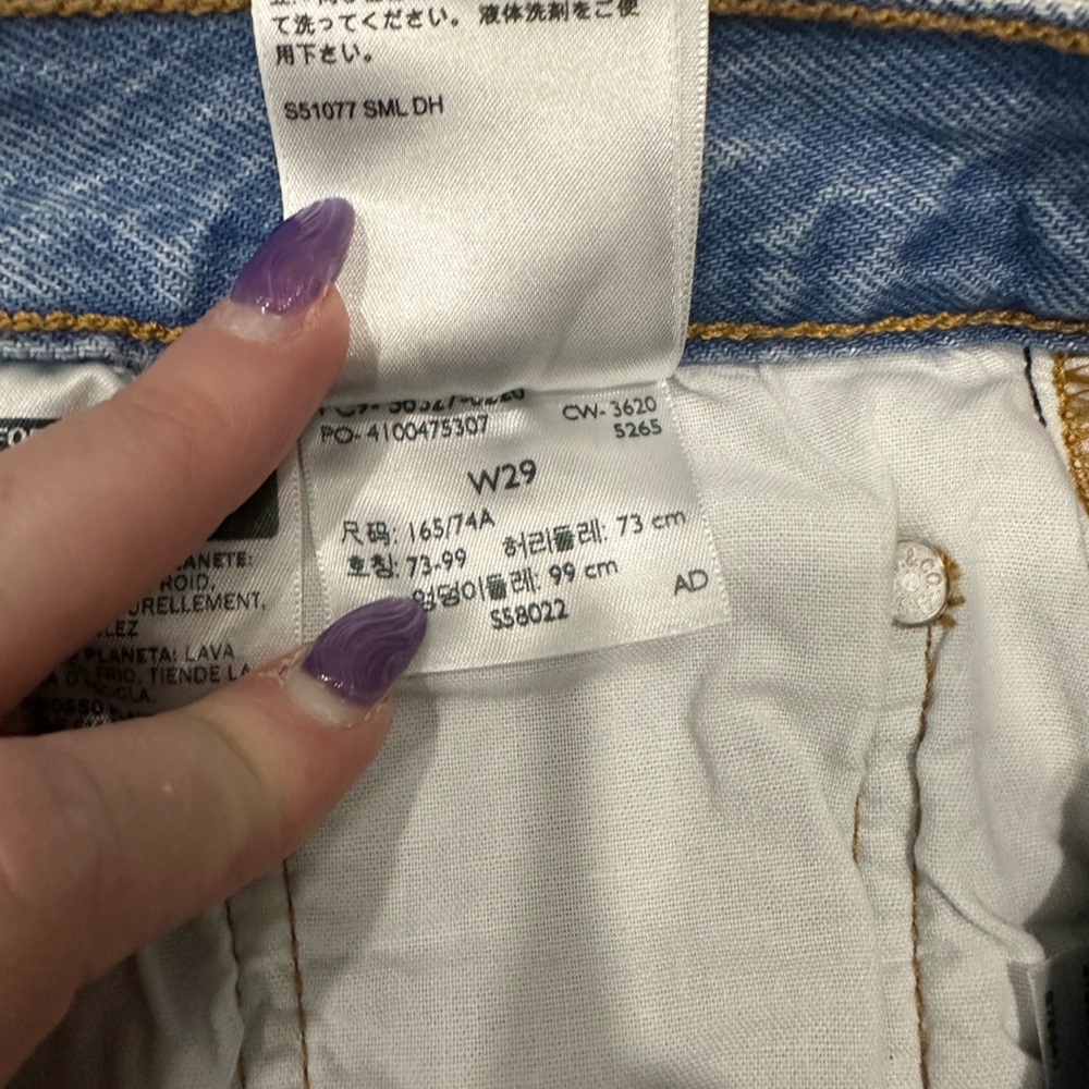 Levi's Women's 501 Light Blue Tie-Dye Jean Shorts - Size 29 - Picture 12 of 13